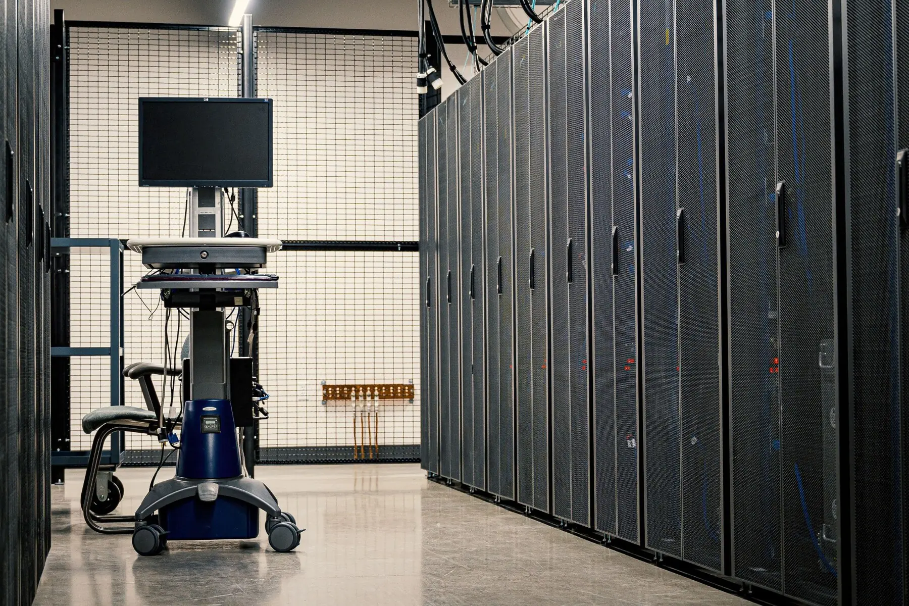 Modern enterprise data center infrastructure